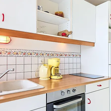 Lägenhet Les Terrasses Du Levant-25 By Interhome Caves